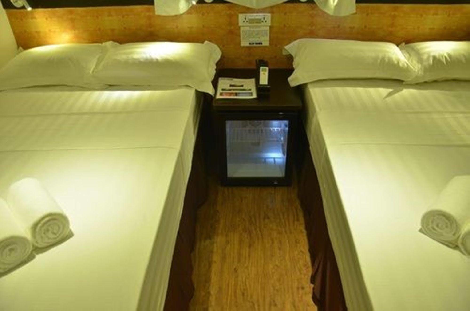 Oyo 124 Blue Dawn Boracay Hotel Manoc-Manoc Екстериор снимка